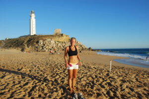 Read more about the article La tanga que deslizó en el salón VIP del hotel de lujo