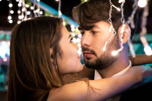Read more about the article Follada Brutal en el Yate Privado: Mi Noche con el Magnate y sus Putas